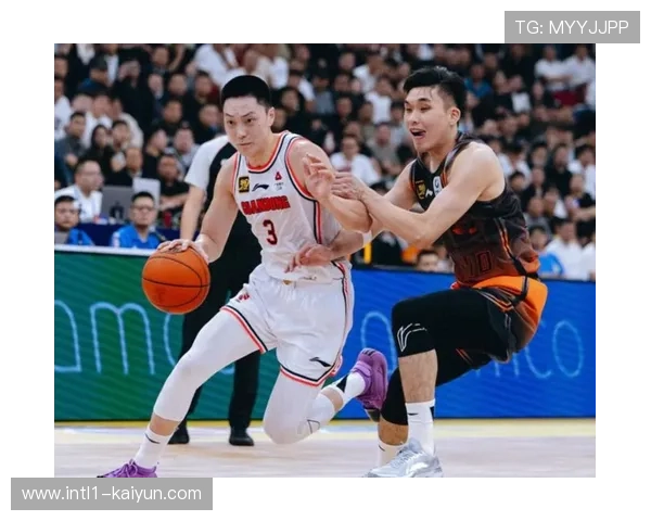 广东队两连败暴露内线短板 篮板球保护不力成制约其争冠的最大隐患 广东队两连败暴露内线短板 篮板球保护不力成制约其争冠的最大隐患