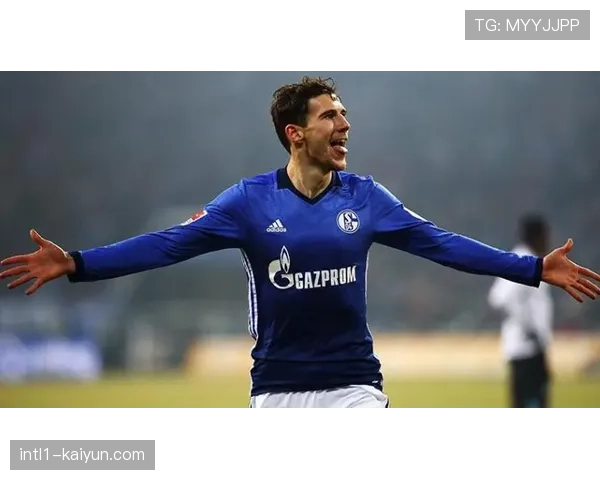 斯图加特纳尔泰中场控制力下降，传球成功率仅六成